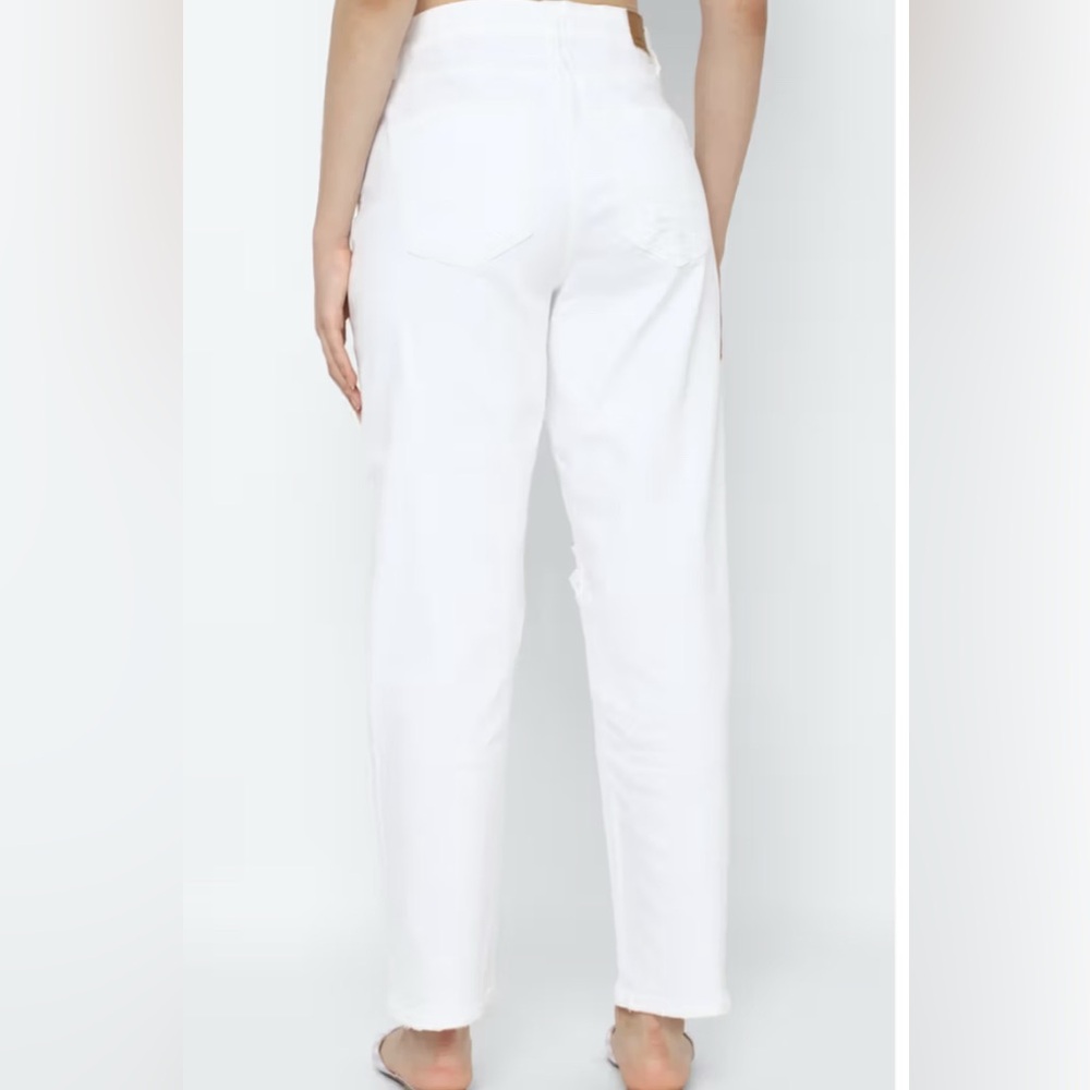 American Eagle outfitters White Ripped  & distressed Stretch Mom Straight Jeans - Picture 14 of 15